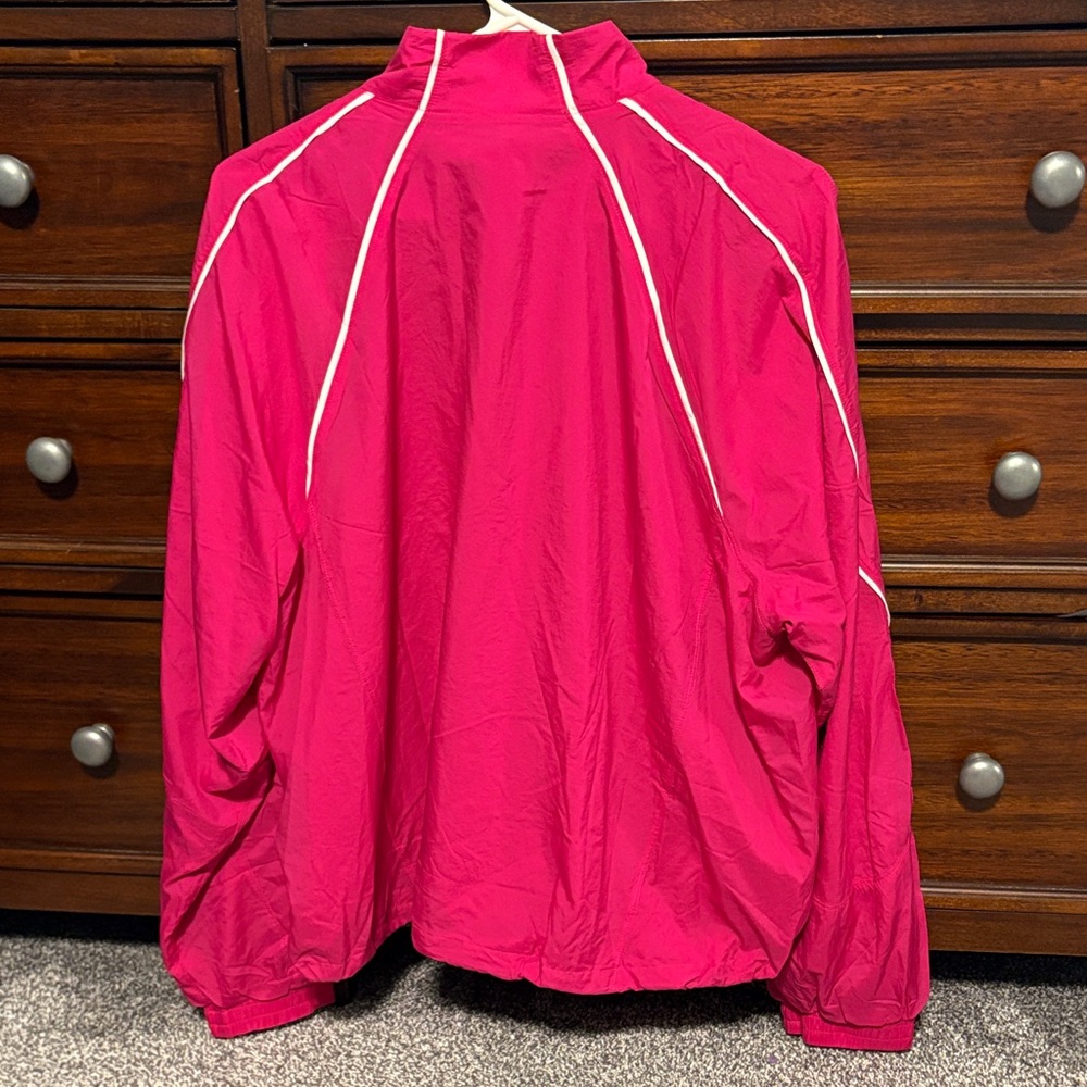 lululemon License to Train Lightweight Jacket - Picture 4 of 5